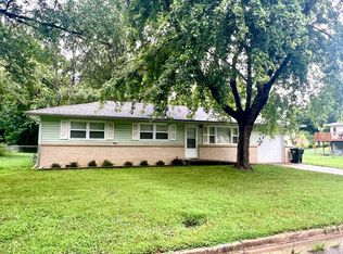 923 Rosemary Street, Aurora, MO 65605