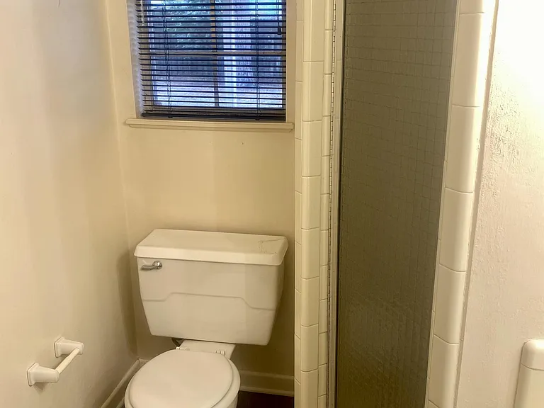 1504 Colorado St — Photo 11