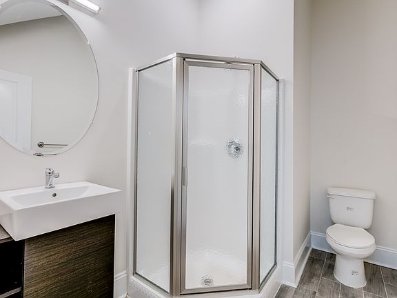 4th image of 2606 W Main St #1