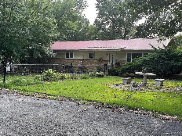 1126 S Business Highway 49, Neosho, MO 64850