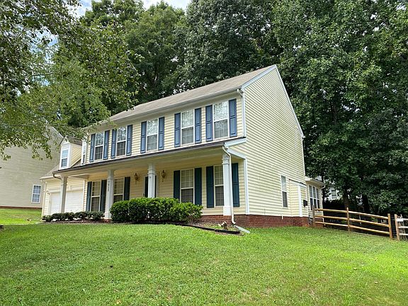 2nd image of 7812 Antique Cir