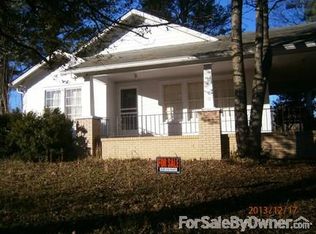 105 Hendrix St, La Fayette, GA 30728