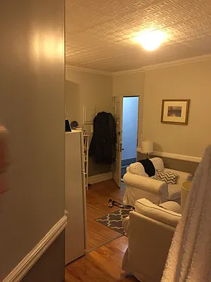 Rented by AJ Clarke | media 25