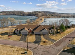 28 Osprey Way, Elysian, MN 56028