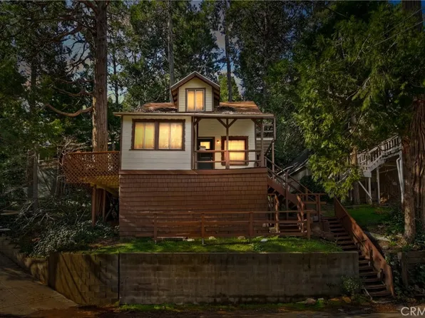 23741 Bowl Rd, Crestline, CA 92325