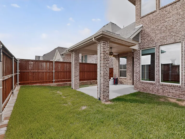 5901 The Esplanade Dr — Photo 50