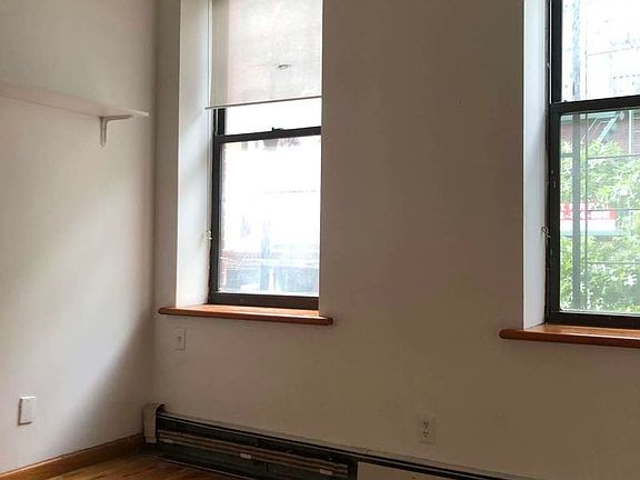 5th image of 98 Orchard St #2R