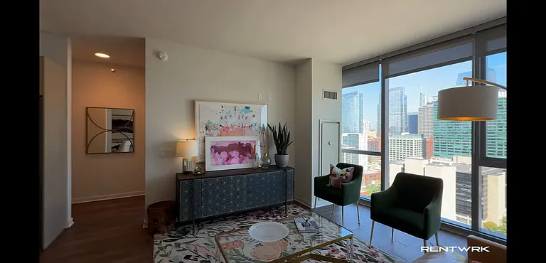 737 W Washington Blvd — Photo 3