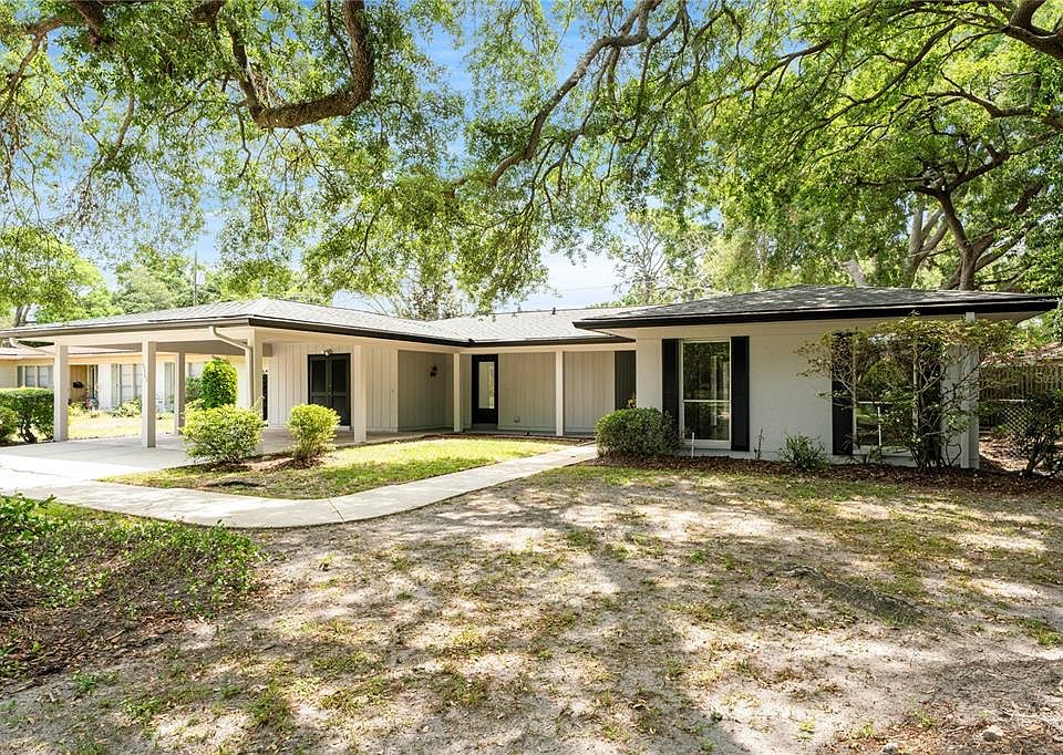 1st image of 10403 Lake Carroll Way