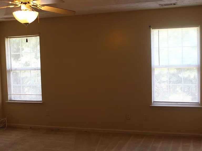 672 Georgetown Ct #1 — Photo 6