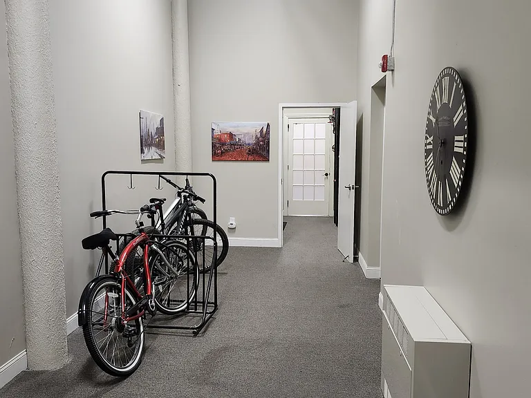 216 Putnam St #201 — Photo 12