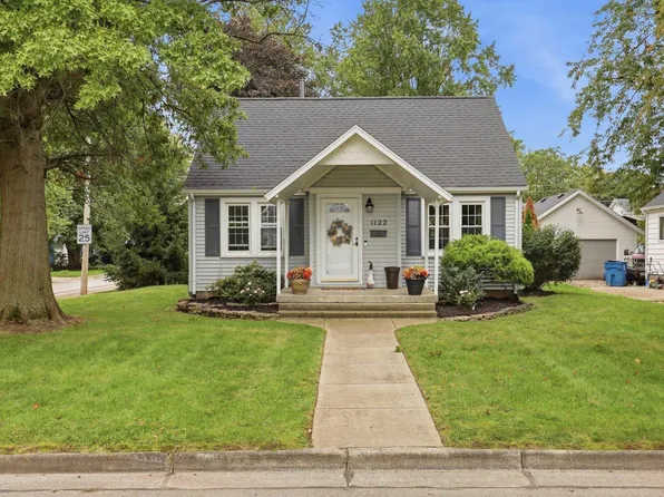 1122 Seward St, New Haven, IN 46774