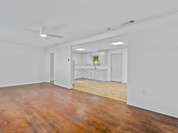 902 S 17th Ave, Hattiesburg, MS 39401