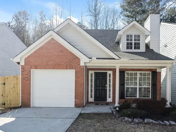 4423 Ravenwood Dr, Union City, GA 30291