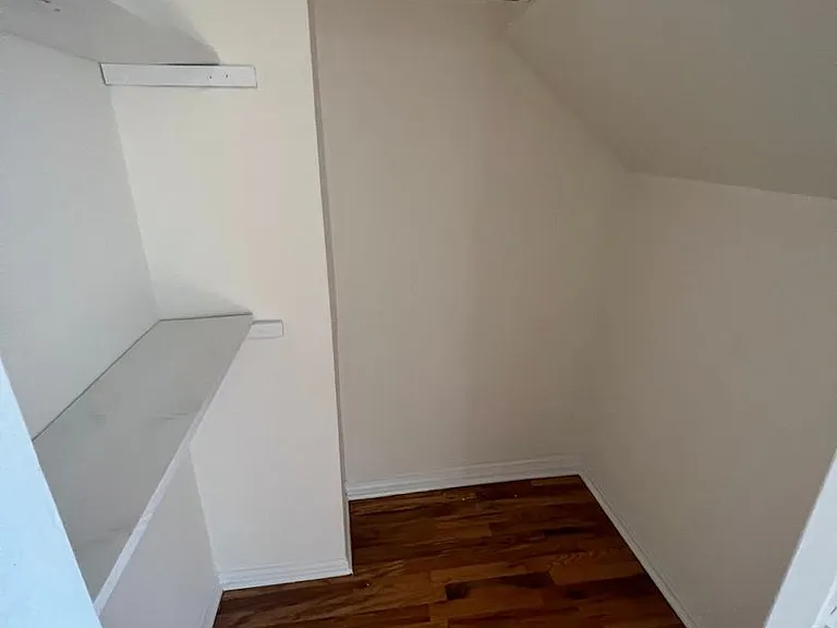 1638 N Western Ave #1 — Photo 10