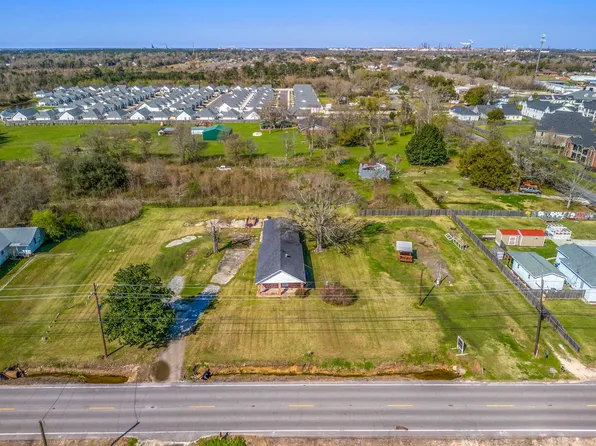 5146 Elliott Rd, Lake Charles, LA 70605