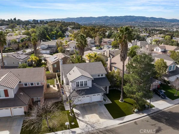 23718 Hathaway Dr, Santa Clarita, CA 91354