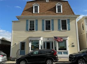 24 Front St, Millbrook, NY