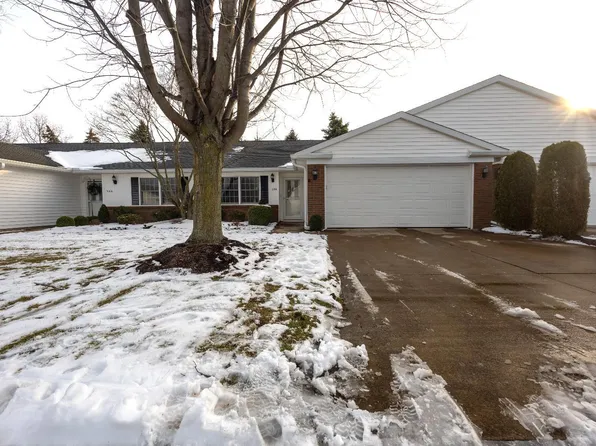 304 Lisa Ann Dr, Huron, OH 44839