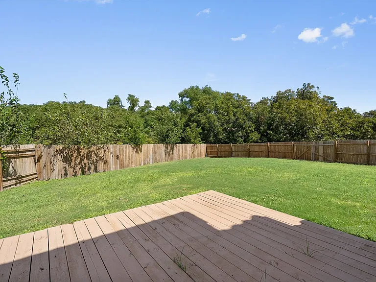 1614 Cedar Bend Dr — Photo 30