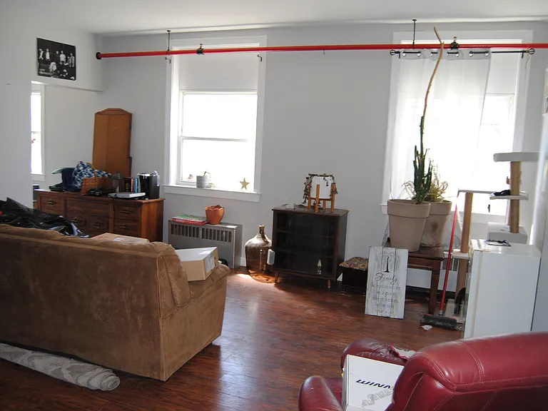 490 Wiley Ave #214 — Photo 3