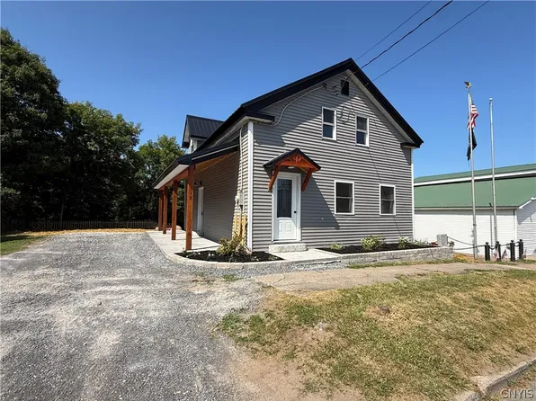118 E Schuyler St, Boonville, NY 13309