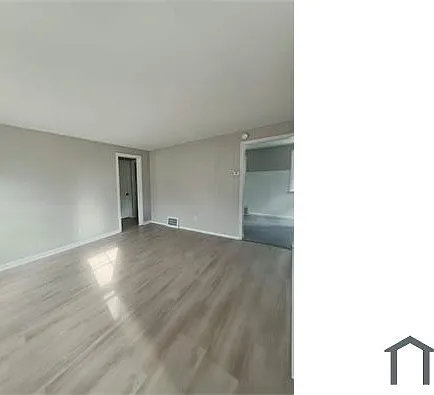 3 bed, 1708 sqft, $2,300 — Photo 3