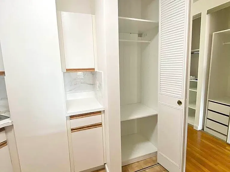 492 Henry St #5E — Photo 12