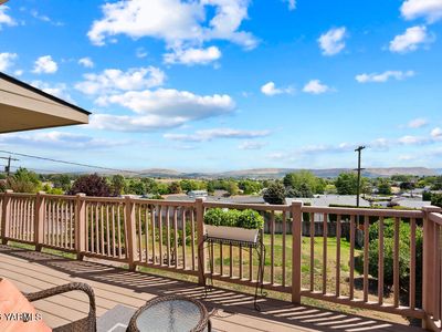 5602 Hilltop Dr, Yakima, WA, 98901