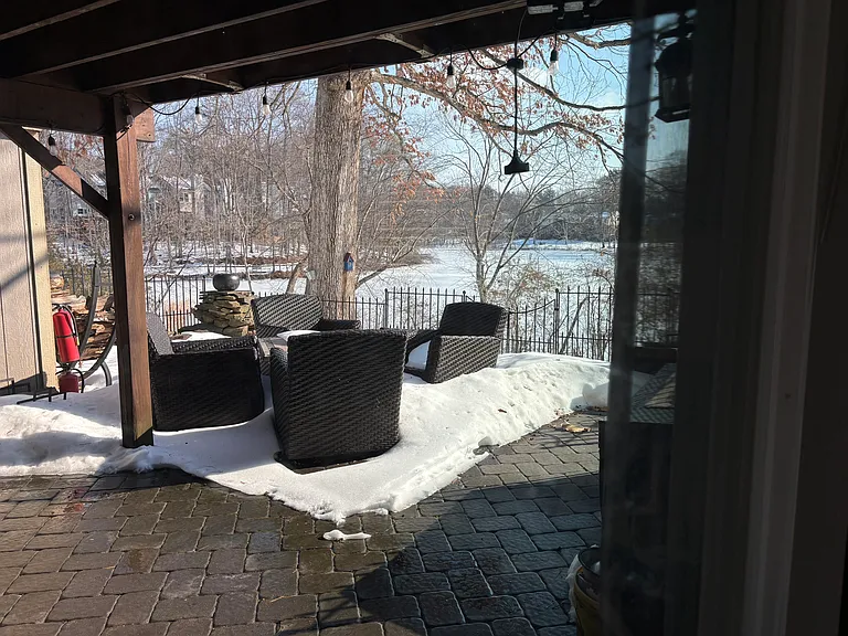 9422 Goshen Ln #0 — Photo 28