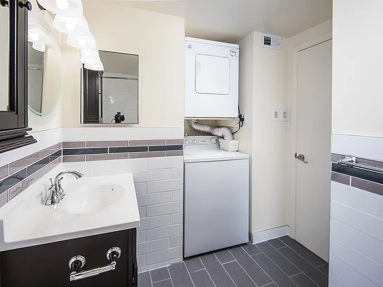 Middletown Trace Apartments — Photo 26
