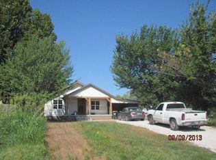 313 SW 2nd St, Jones, OK 73049