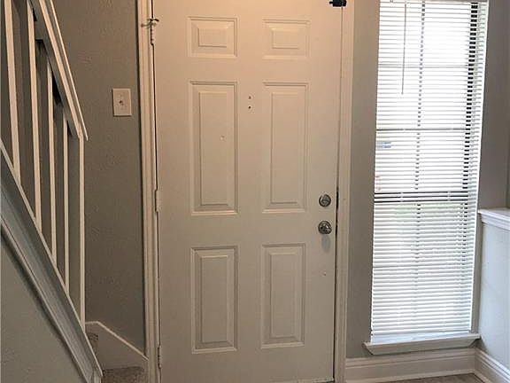 5th image of 4229 Staghorn Cir S