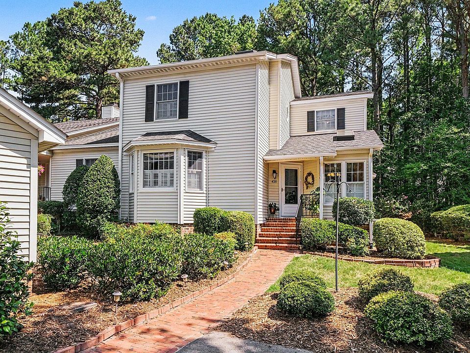 1st image of 438 Crossvine Close