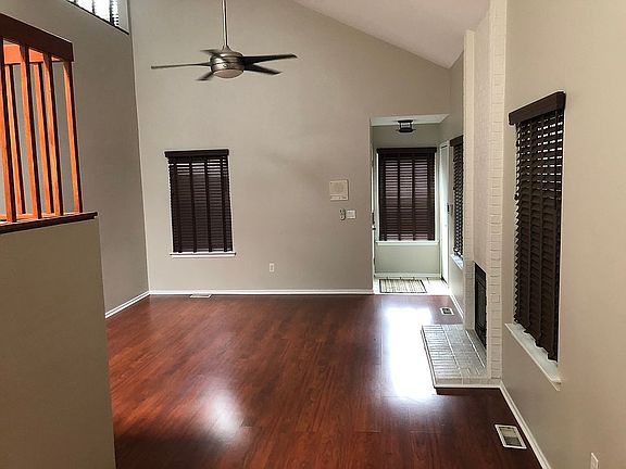 3rd image of 6659 Fieldstone Ct #1