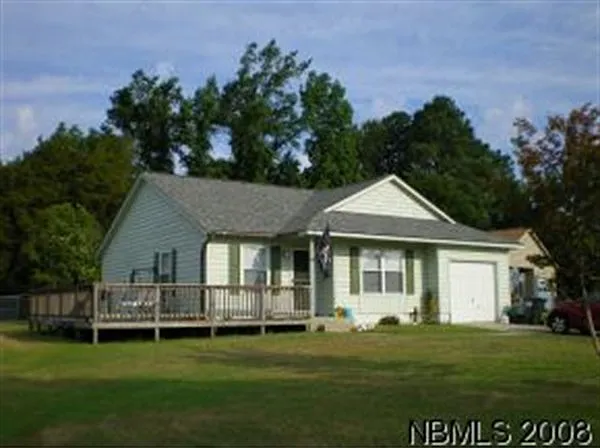3701 Dovefield Ct - Taylor Creek Subdivision - New Bern — Photo 1