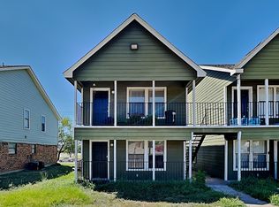 341 Ware Dr, Grand Prairie, TX 75051
