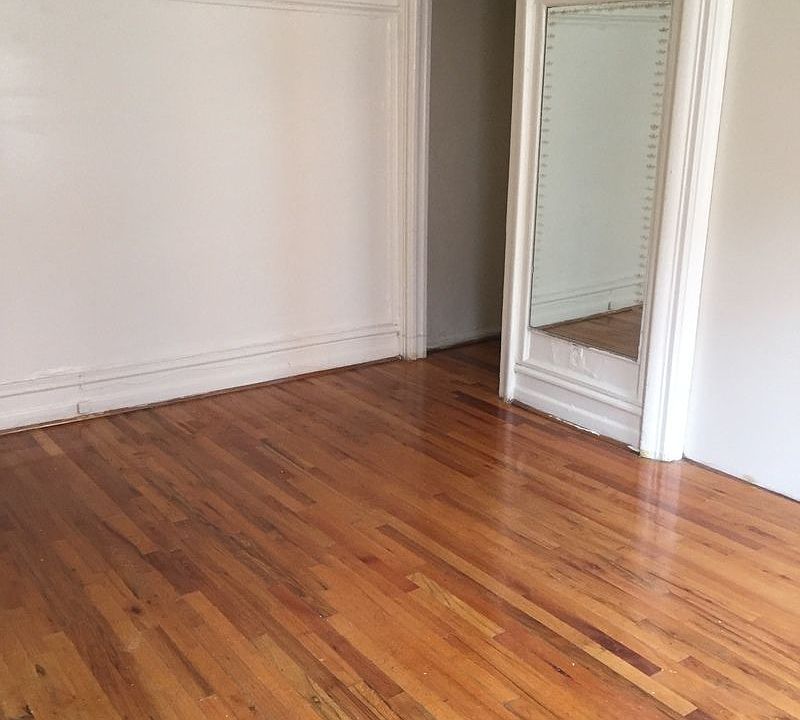 2nd image of 17 Post Ave APT 5A