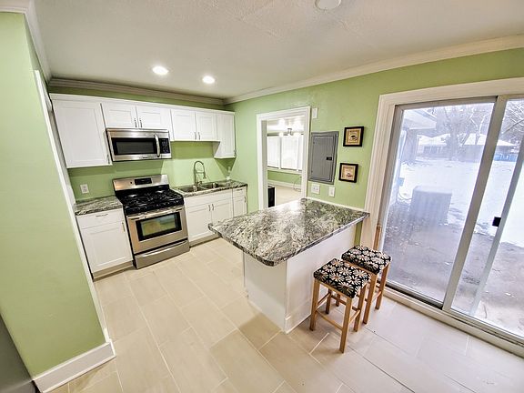 4th image of 131 Nanti St