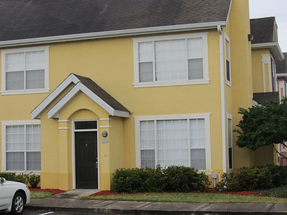 1st image of 8981 Lee Vista Blvd