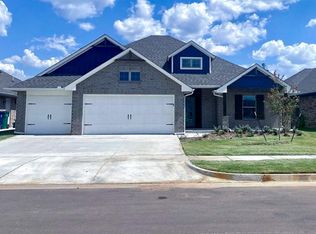 12500 Elba Dr, Yukon, OK 73099