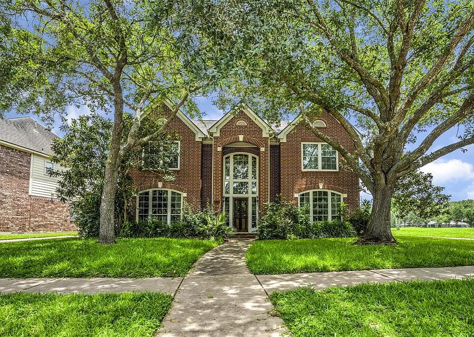 1st image of 5143 Avondale Dr