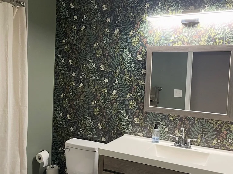 2212 Greenwich St — Photo 15