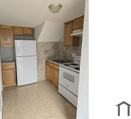 3925 E Linwood Blvd — Photo 4
