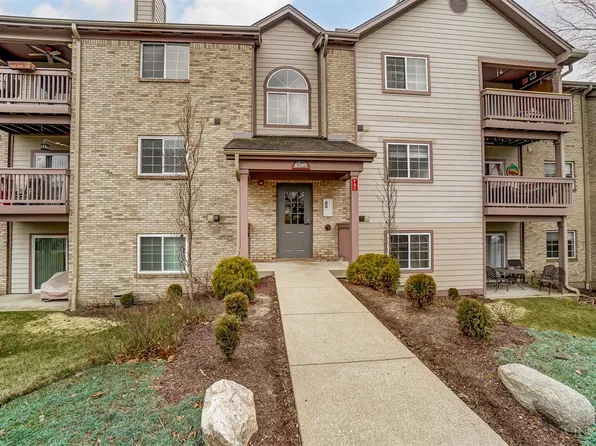 8390 Spring Valley Ct APT 104, West Chester, OH 45069