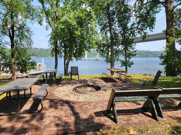 6201 Saint Croix Trl N APT 221, Stillwater, MN 55082