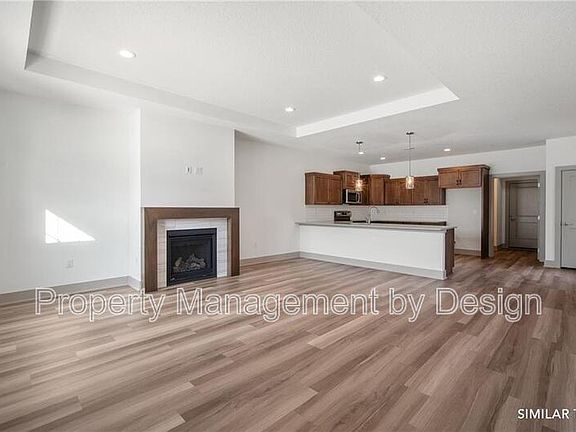 3rd image of 8951 Calpurnia Dr