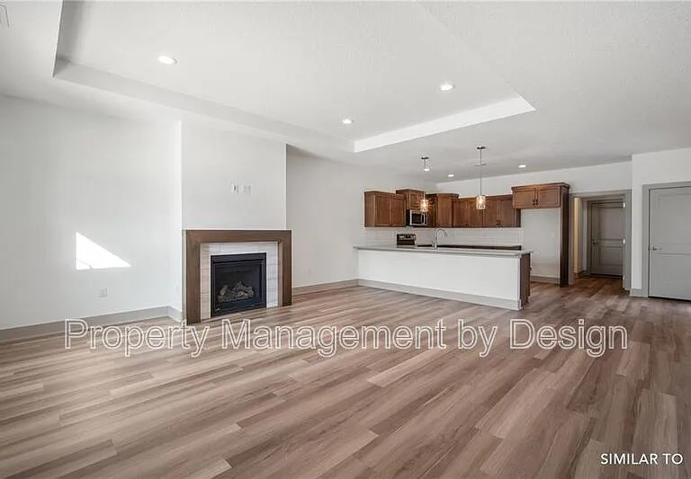 8951 Calpurnia Dr — Photo 3