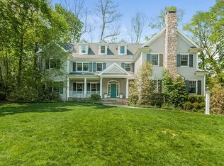 74 Kelley Grn, New Canaan, CT 06840