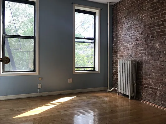 Rented by REAL New York | media 13